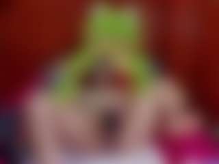 Laura Hills's Live Sex Cam Show