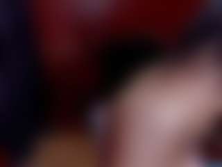 Laura Hills's Live Sex Cam Show