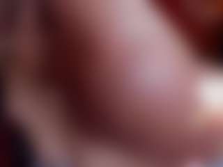 Laura Hills's Live Sex Cam Show