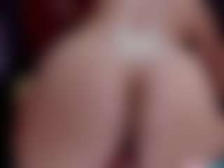 Laura Hills's Live Sex Cam Show