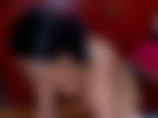 Laura Hills's Live Sex Cam Show