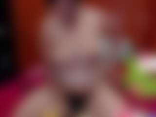 Laura Hills's Live Sex Cam Show