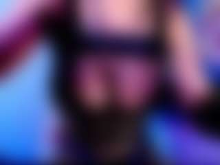 Live cam show with LunitaBitch big cock - Facial Piercings on friskycurves.com