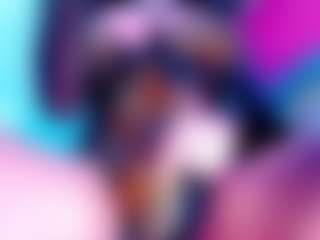 Live-Cam-Show mit LunitaBitch big cock - Nipple Piercings auf Camsoda