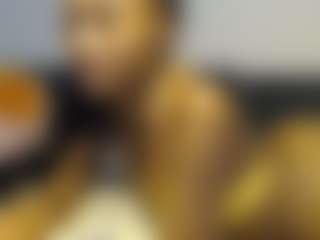 Live cam show with AsianBaddie - Black on Camsoda