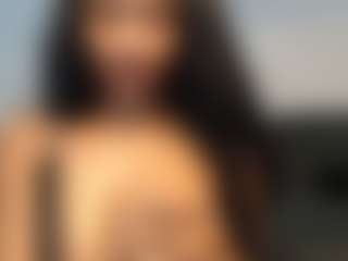Live cam show with AsianBaddie - Ebony on Mixed Magazine Live