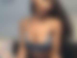 Live cam show with AsianBaddie - Asian Curvy on Chatstar