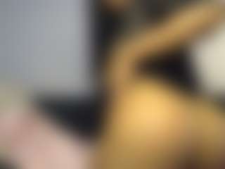 AsianBaddie's Live Sex Cam Show