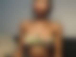 AsianBaddie's Live Sex Cam Show