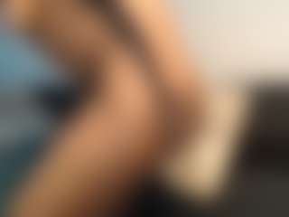 AsianBaddie's Live Sex Cam Show