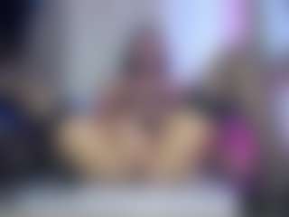 Live cam show with CATALINABROWNs - Latina on live18s.com | colombia