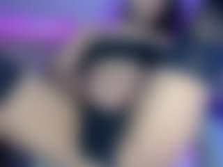 Live cam show with CATALINABROWNs - Brown Eyes on Camsoda