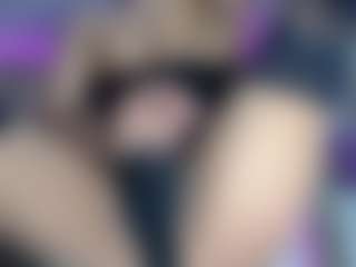 CATALINABROWNs's Live Sex Cam Show