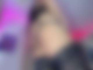 Show in cam erotica live di CATALINABROWNs