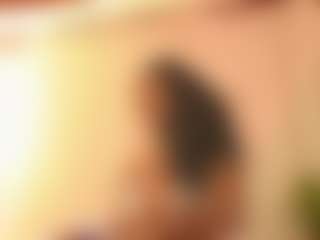 Live cam show with IrisAllen - Public on TeamSkeetLive