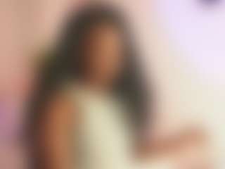Live cam show with IrisAllen - Striptease on Latina Girls