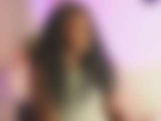 Live cam show with IrisAllen - Small Tits on TeamSkeetLive