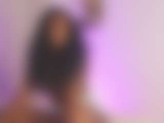Live cam show with IrisAllen - Shaved Pussy on SpunkLive