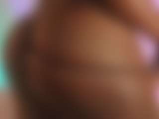 Live cam show with IrisAllen - Small Tits on fuck-show.com