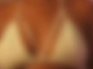 IrisAllen's Live Sex Cam Show