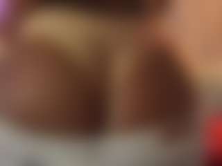 IrisAllen's Live Sex Cam Show