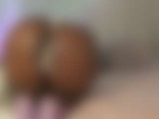 IrisAllen's Live Sex Cam Show