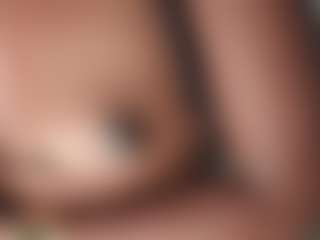 IrisAllen's Live Sex Cam Show