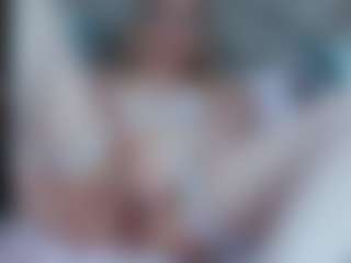 Live cam show with Esmeralda - Amateur on anonymated.com