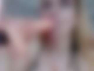 Live cam show with Esmeralda - Cock Rating on Dare Cams