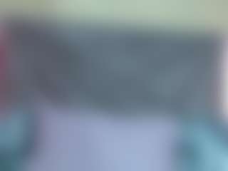 Live cam show with Esmeralda - Drinking on Chatstar
