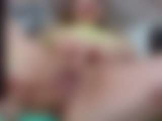 Esmeralda's Live Sex Cam Show