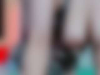 Live cam show with Esmeralda - Camel Toe on fapnchat