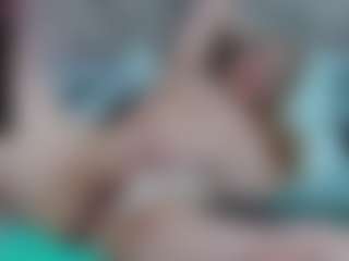 Live cam show with Esmeralda - Cosplay on pussylord.com