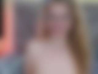 Esmeralda's Live Sex Cam Show