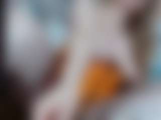 Live cam show with Esmeralda - Blonde Hair on mypornchat.com
