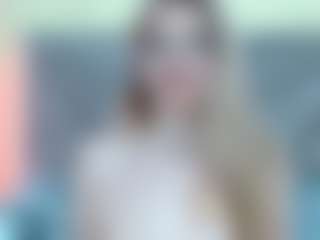Live cam show with Esmeralda - Cowgirl on Camming Site
