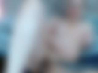 Live cam show with Esmeralda - Blowjob on Milf Play