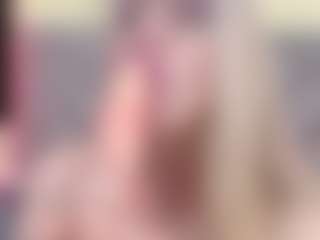 Esmeralda's Live Sex Cam Show