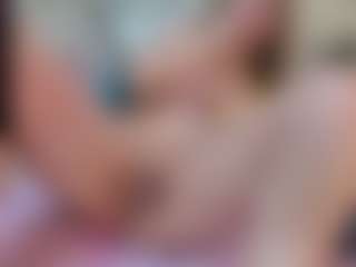 Esmeralda's Live Sex Cam Show