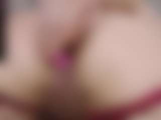 Live cam show with Esmeralda - Glasses on Uber Horny