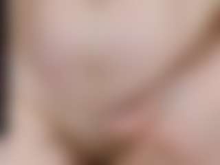 Live cam show with Esmeralda - Camel Toe on Taboo Cams XXX