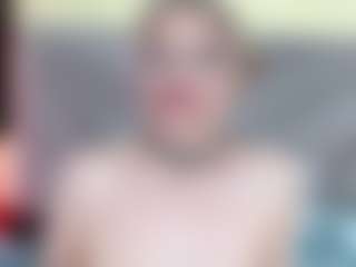 Esmeralda's Live Sex Cam Show