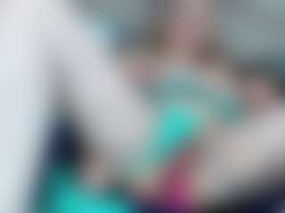 Live cam show with Esmeralda - Blonde Hair on Fling VIP Chat