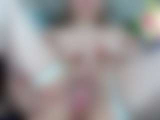 Esmeralda's Live Sex Cam Show