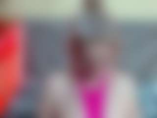 Esmeralda's Live Sex Cam Show