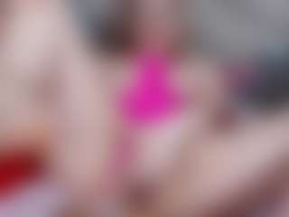 Live cam show with Esmeralda - Spinthewheel on Milfs Live