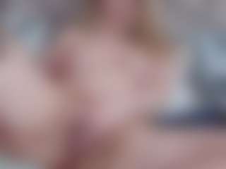 Live cam show with Esmeralda - Middle Aged on Hubzter Live