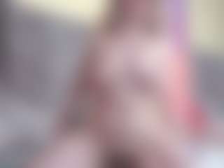 Live cam show with Esmeralda - Mature on Hubzter Live