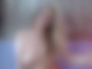 Esmeralda's Live Sex Cam Show