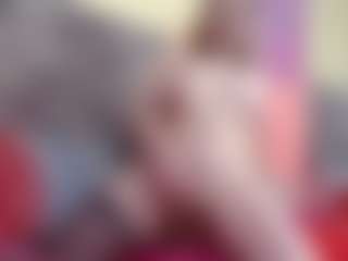 Live cam show with Esmeralda - Amateur Mature on hotwifechat.live